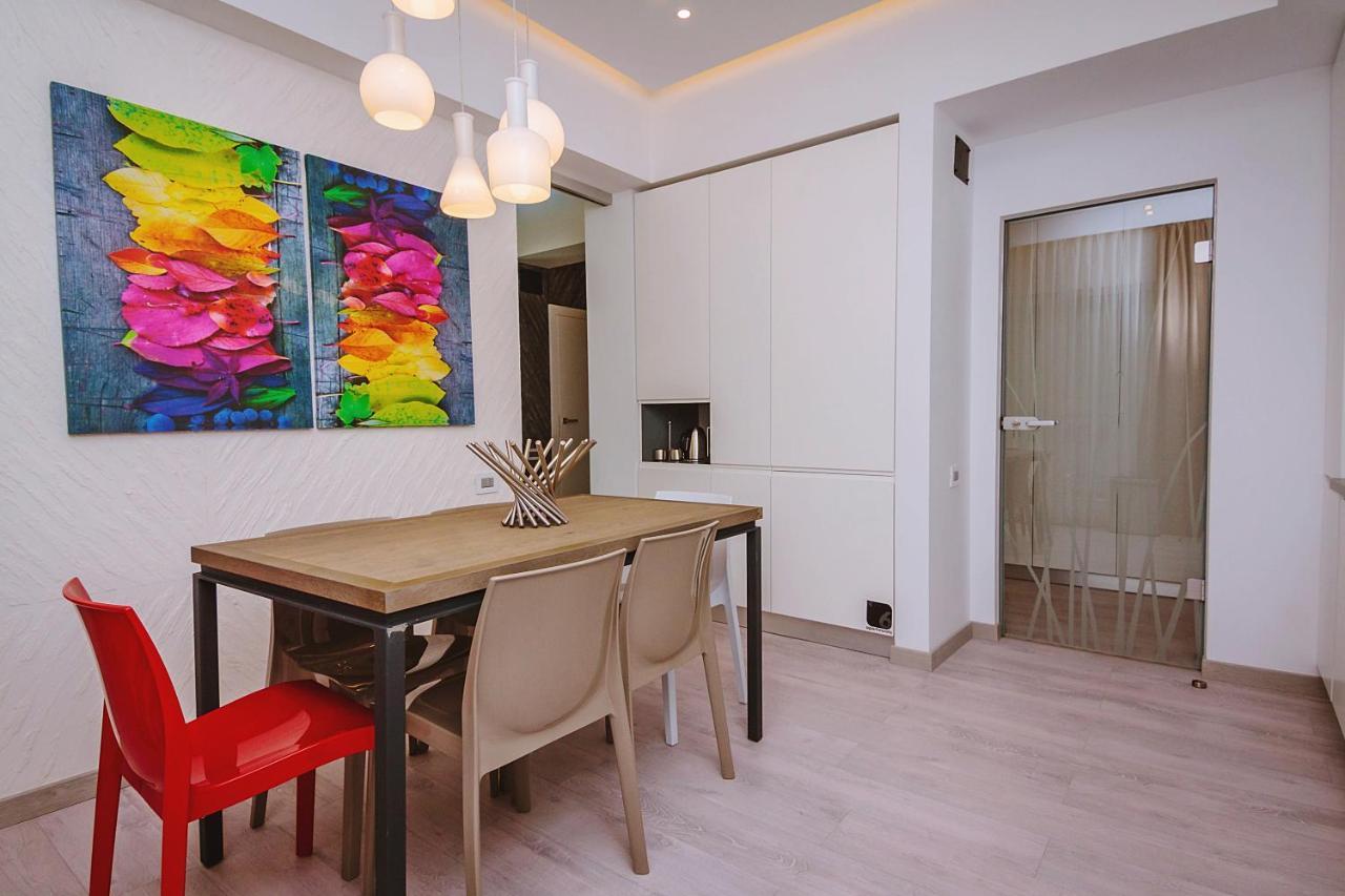 No 6 Apartments Constanta Bagian luar foto