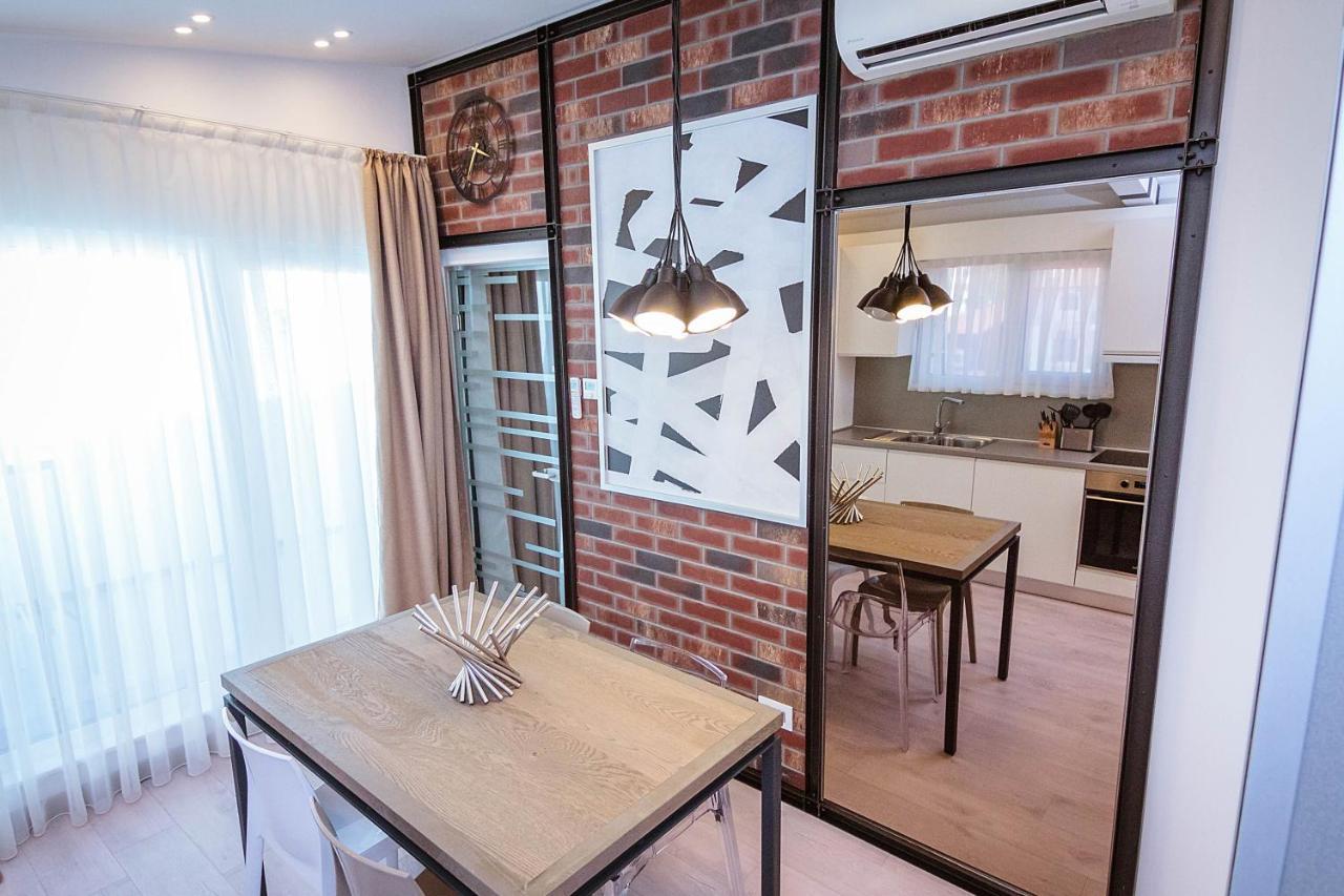 No 6 Apartments Constanta Bagian luar foto